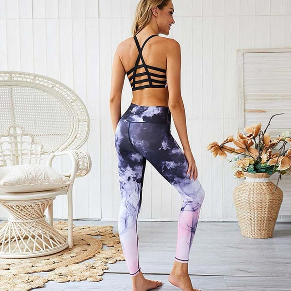 Two piece yoga set available in SML - kdb solution